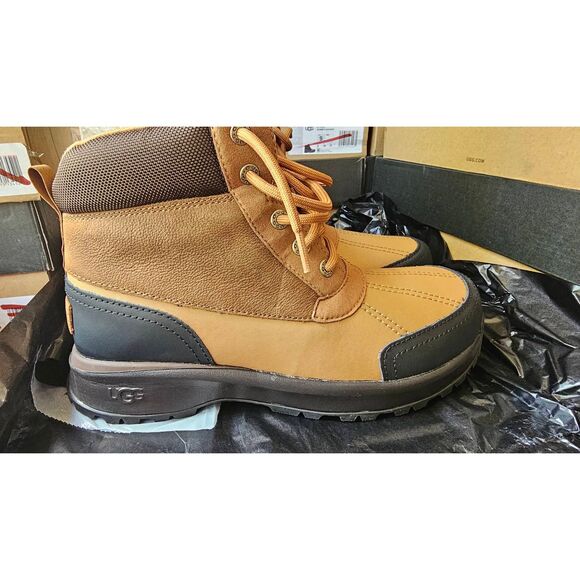 UGG Emmett Duck Boot in Chestnut. Size 12 Brand new with box. 100%authentic - Picture 12 of 14